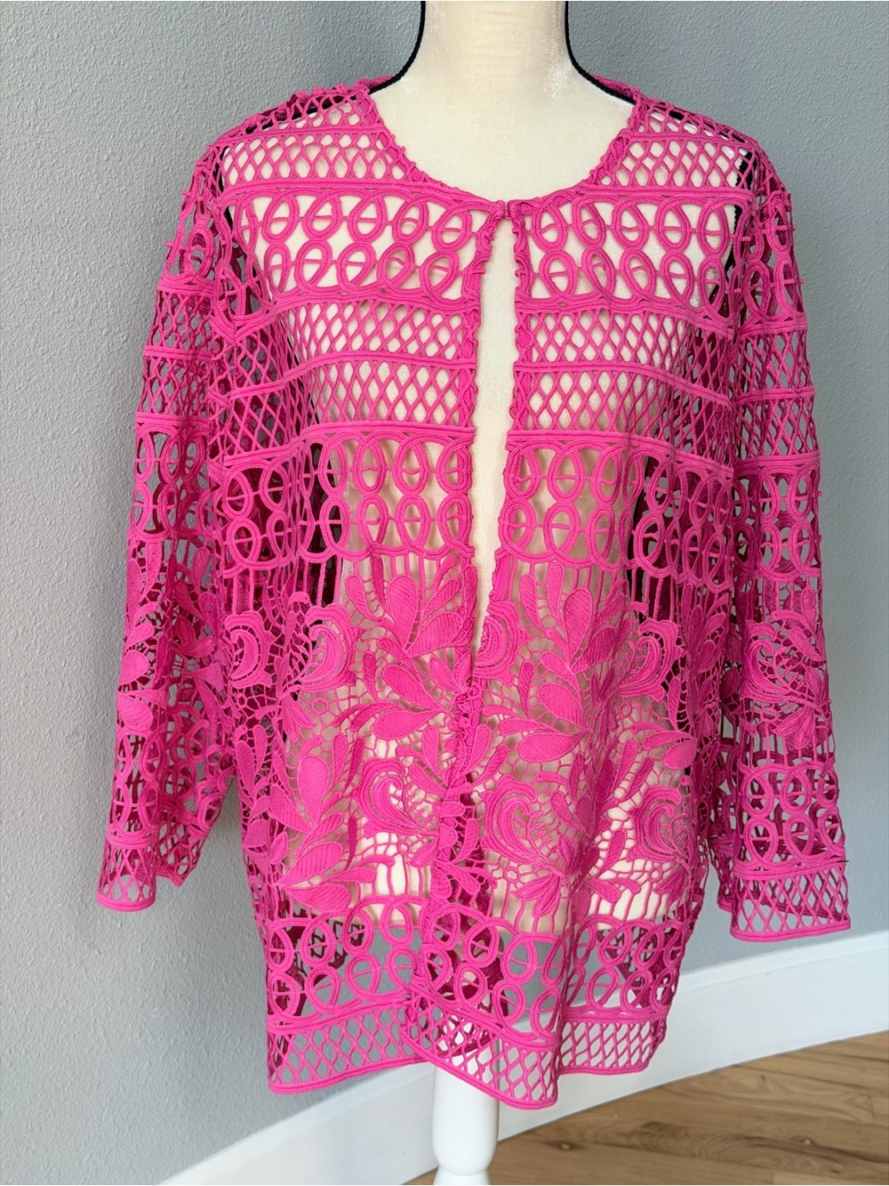 Chico's Travelers Collection Pink Macramé Lace Open Front Jacket Blazer Size 4